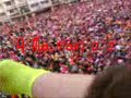 Carnaval de Dunkerque, Part II.Voila ce qu'est le carnaval de Dunkerque,  dans cet seconde Partie il s'agit du jet de hareng depuis l'hotel de ville de Dunkerque.Moment sensationnel!!!Video Prise par moi même, désolé pour la qualité mais je vous conseil l'affichage en PLein écran, ça rend Mieux ^^