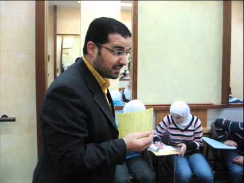 المدرب الدكتور محمد بشارات خلال دوراته التدريبية