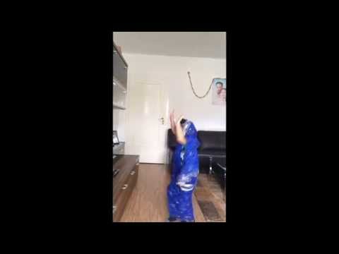 Dancing Aunty Style-on Bathinda Beats (Miss Pooja)