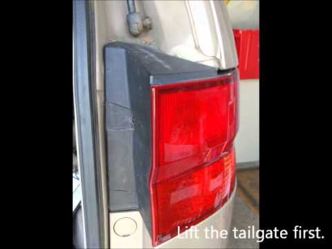 How To Replace The Tail Or Brake Light Bulb On A 2000 Honda Odyssey