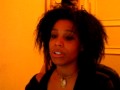 moi ki chante \"Butterflyz\" de Alicia keys