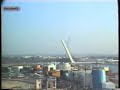 paseo por los jardines del guadalquivir tres meses antes de la inauguraci�n de expo�92. tambi�n incluye subida a la torre mirador.