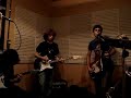 ensayo-de-invento-de-los-medios-tocando-still-take-you-home.html
