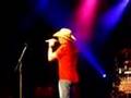 Jason-Aldean-Laughed