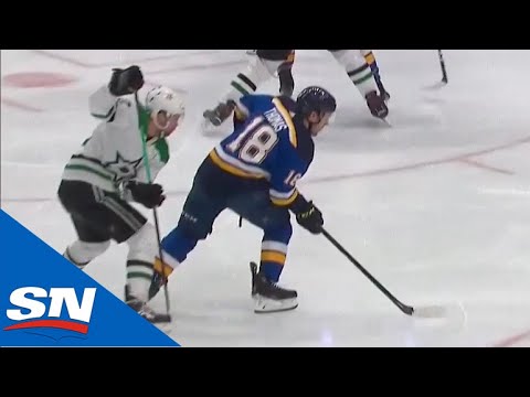 Robert Thomas Takes Advantage Of Stars Line Change & Snipes Puck Past Anton Khudobin