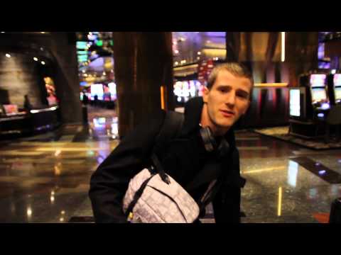 CES 2013 Blog Day 1 - Linus Tech Tips