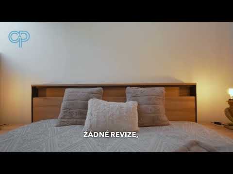 Video Prodej plně zařízeného podkrovního bytu 2+kk na Smíchově!