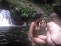 eu fui pra cachoeira