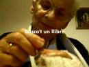 Sal�n Libro Barcelona 2006: madre cosiendo