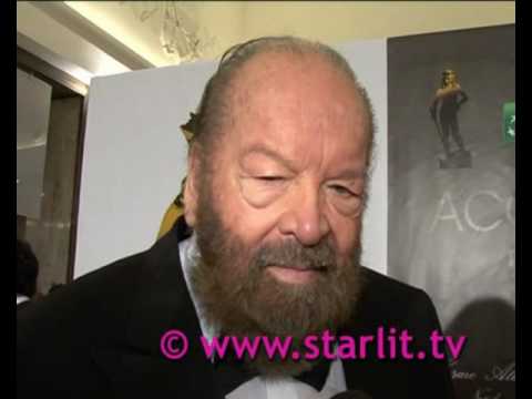 Bud Spencer si commuove e ringrazia il pubblico ai David di Donatello