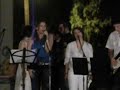 ena poli oraio tragoudi katakreourgimeno se mia an mi ti allo ksexoristi ermineia...eyxaristo oli paidia m!perasa yperoxa..8a mou leipsete!