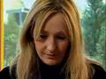 Rowling firma el primer ejemplar de 'El Pr&iacute;ncipe Mestizo'