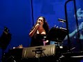 Claudia Acuna sings Santiago Penando Estas