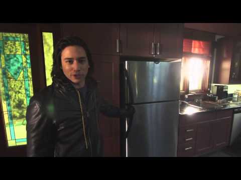 Defiance: Jesse Does Defiance - Set Tour | SYFY Australia | SYFY Australia