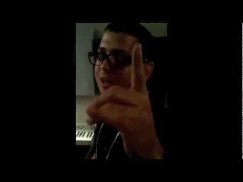 Maximus Wel @ Ziknal Music Studio (2011) -