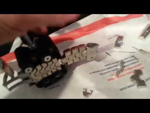 how to adjust an invicta watch band