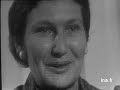 19 decembre 1974 apr�s avoir �t� adopt� par le s�nat, le projet de loi relatif � l'interruption volontaire de grossesse, d�fendu par le ministre de la sant�,...
