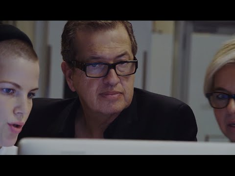 Mario Testino le puso glamour a diario alemán con su estilo