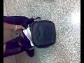 volteando un bolso en las carmelitas