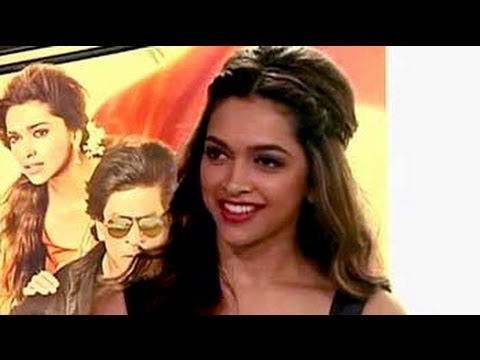 ranbir - Chennai Express stars Shah Rukh Khan and Deepika Padukone answer NDTV's rapid fire questions on love at 40, the 'bakwaas dictionary,' what they would do if t...