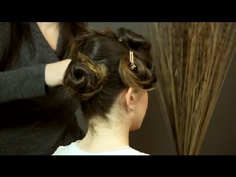 how to fasten a birdcage veil