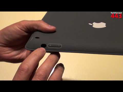Apple ipad Case - I decided to get a case for my iPad and I ended up going with the official Apple Smart Case. Here it is.