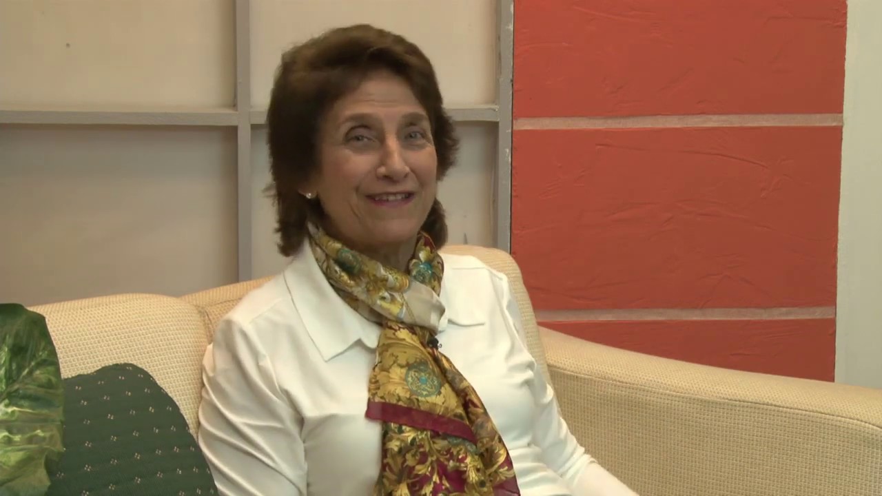 PROGRAMA SOBRE GUADALUPE ORTIZ CON LA  DRA. MARIA DE FLEURY   2da. Parte por TVFAMILIA.