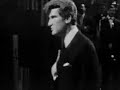 le jeune eddy mitchell a ses d�buts solo...
