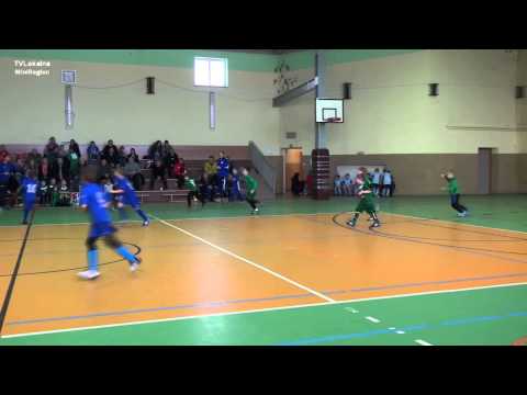 Click to View : Turniej piłkarski (żaków ) w Borowej Tęcza Brzezia Łąka - PKS Łany 8 luty 2014