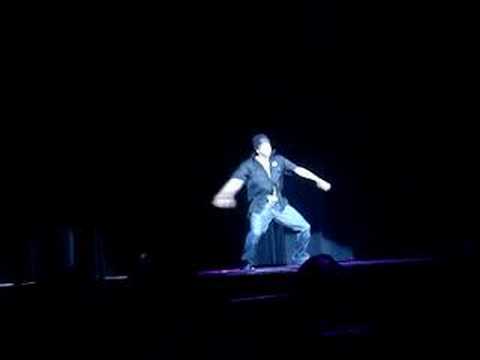 pictures of chris brown krumping