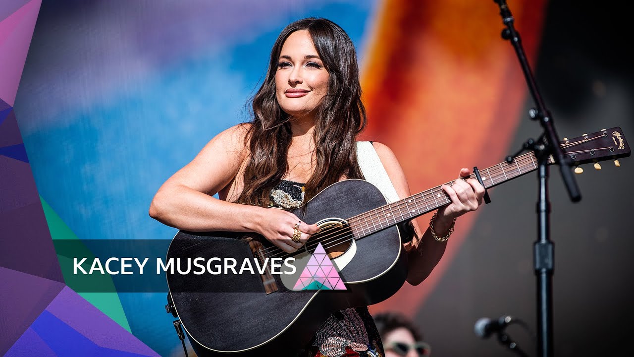 Kacey Musgraves - "Rainbow"ライブ映像を公開 (Glastonbury 2022) thm Music info Clip