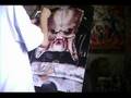 aerografia depredador en playera horko