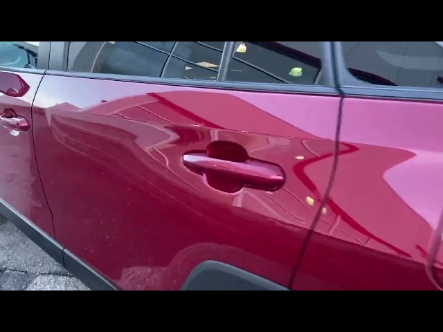 2020 Toyota RAV4 LE in Cars & Trucks in Kamloops
