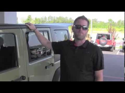 How to Take Hard Top Off Jeep | Steve Landers Chrysler Dodge Jeep