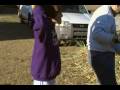 videos de How to cut Pompas Grass