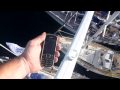 Kastar Nokia från Masten
