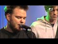 hraun performs the song thunderball from their album silent treatment on icelandic tv show logi � beinni.