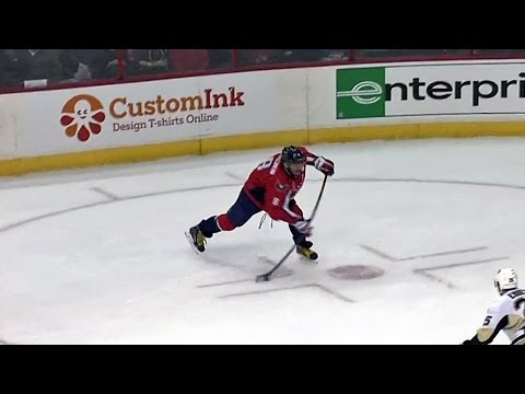 Video: Ovechkin hammers PPG from the circle