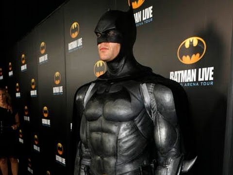 ShowBiz Minute: Comic-Con, Spider-Man, Batman