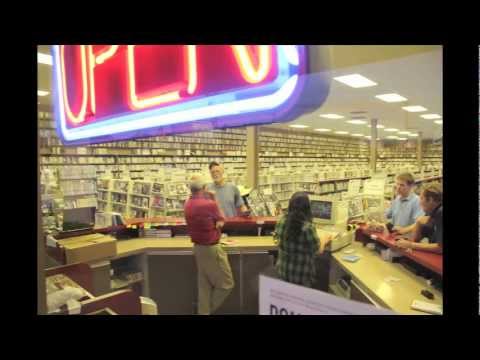 0 Blockbuster to close Casa Linda store