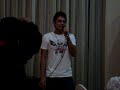 Van Roxas sings with Vanshippers in Cebu