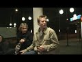 Fjortisar h�nger p� stationen & k�ftar REMIX