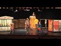 Botr�ny az �llatkertben