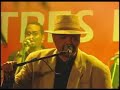 fernando echavarria y la familia andre tocando 