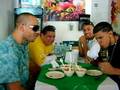 MANNY MONTES (COMIENDO CHILE)