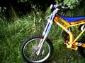 Extreme Downhill Kawasaki KX125 mountain bike with Rohloff Speedhub gearbox