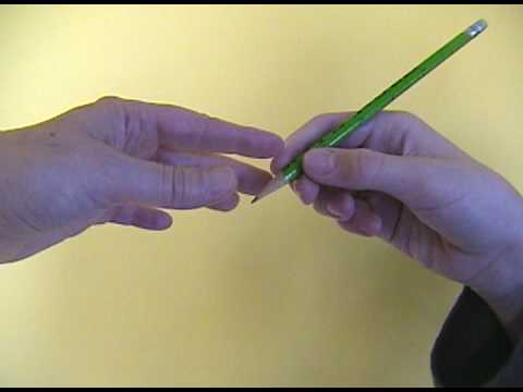how to properly hold a pencil