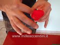 learn magic tricksun fazzoletto si trasforma in uovo.trucos de magia learn street magicmezzi spiegati street magictour de magie egg magia trucchi illusion cards