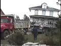 du qu�bec, alain cadieux (lebebeluga sur youtube) pr�sente, pour mes amis fran�ais, pour radio france, pour france culture et pour toutes les chaines de t�l�vision en france:
truck is going with my house...un camion part avec ma maison.
fran�ois gagnon vend sa maison � chantal caron et � jean st-pierre.
la maison de juliette s'en va.....
� st-jean port joli...quand on d�m�nage..on d�m�nage pas juste les meubles.
a st-jean port joli..on d�m�nage..les maisons..
maison � vendre...pour emporter.
house for sale...to go.
my house is moving..
ma maison s'en va..
aussi sur youtube: maison a vendre a montreal.

r�alis� par alain cadieux.
pr�sent� par b�b�luga/l'effet mer, la t�l�vision communautaire de st-jean port joli.    tvc qc
st-jean port joli..fiew hundred miles north of usa
made in qu�bec
fait au qu�bec
maison � vendre au qu�bec
house for sale in quebec