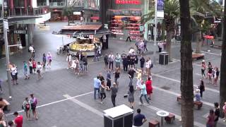 International Rueda Multi Flashmob Surfers Paradise Australia 2014